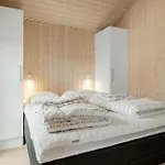 2 Bedroom Gorgeous In Haarby 펜션 Brunshuse