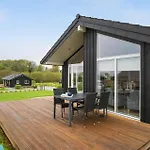 2 Bedroom Gorgeous In Haarby 펜션