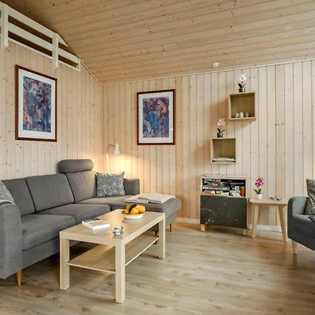 펜션 2 Bedroom Gorgeous In Haarby *